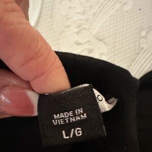 Metaphor Elegant Black Apparel